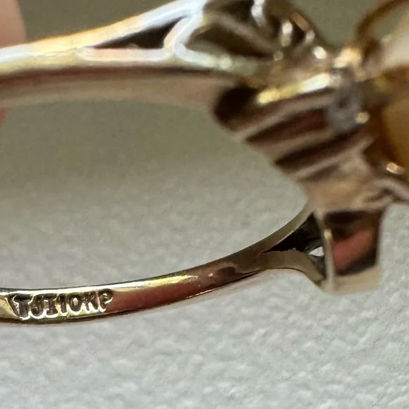 Elegant 10k Yellow Gold, Pearl and Diamond Women’s Ring, Sz. 6